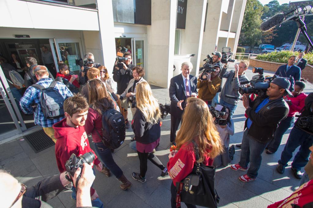President John Thrasher welcomes back students to Stozier Library Nov. 21, 2014, the day following a campus shooting at the library. (FSU Photography Services)